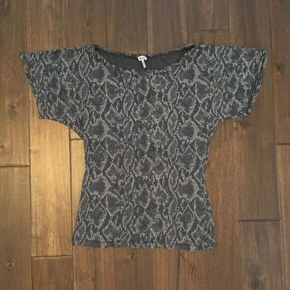 Splendid Snakeskin Print Comfy Dolman Tee XS - Picture 1 of 4